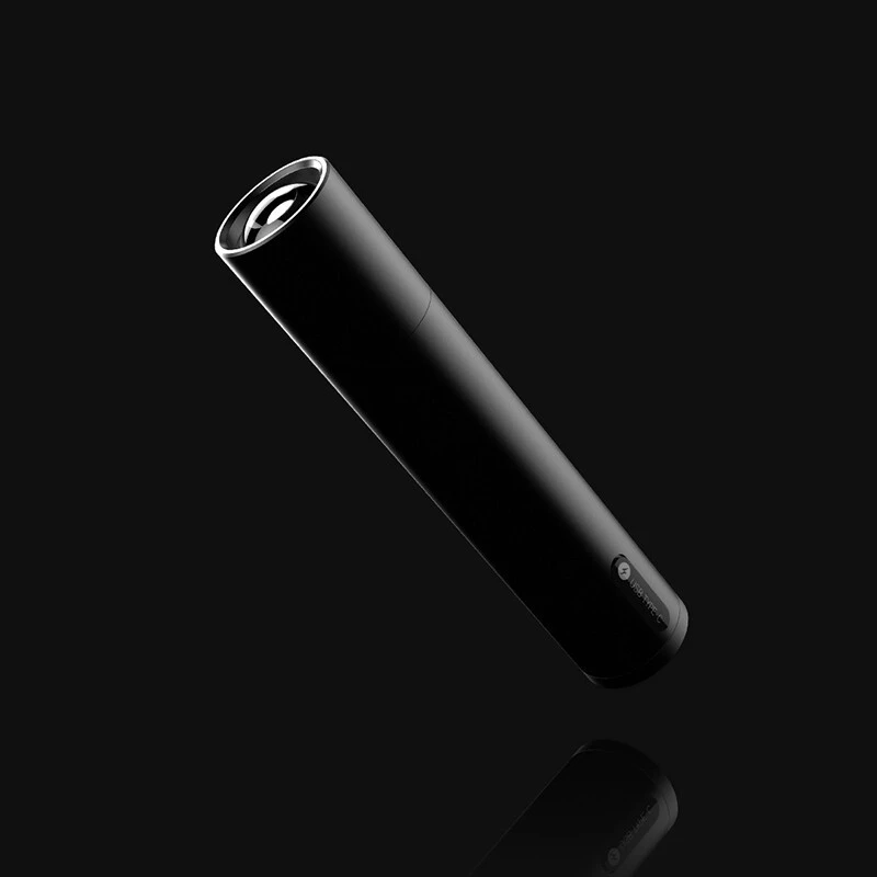 商品[国内直发] BEEBEST|极蜂强光变焦手电筒高 亮度远射 家用便携户外骑行灯 黑色,价格¥143,第1张图片