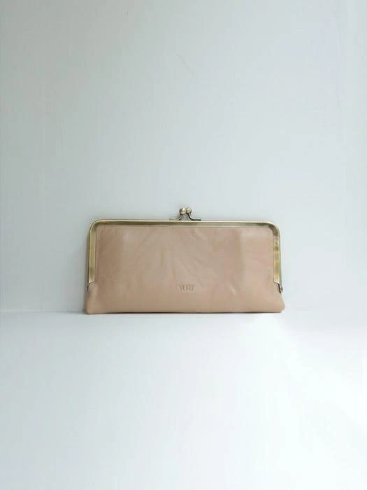 商品YURT|Comb Wallet - Pink Beige,价格¥839,第1张图片