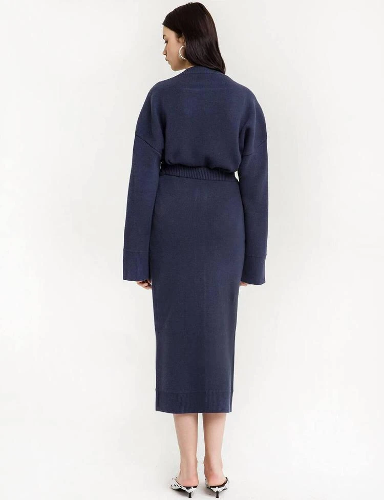 Button Navy Knit Sweater 商品