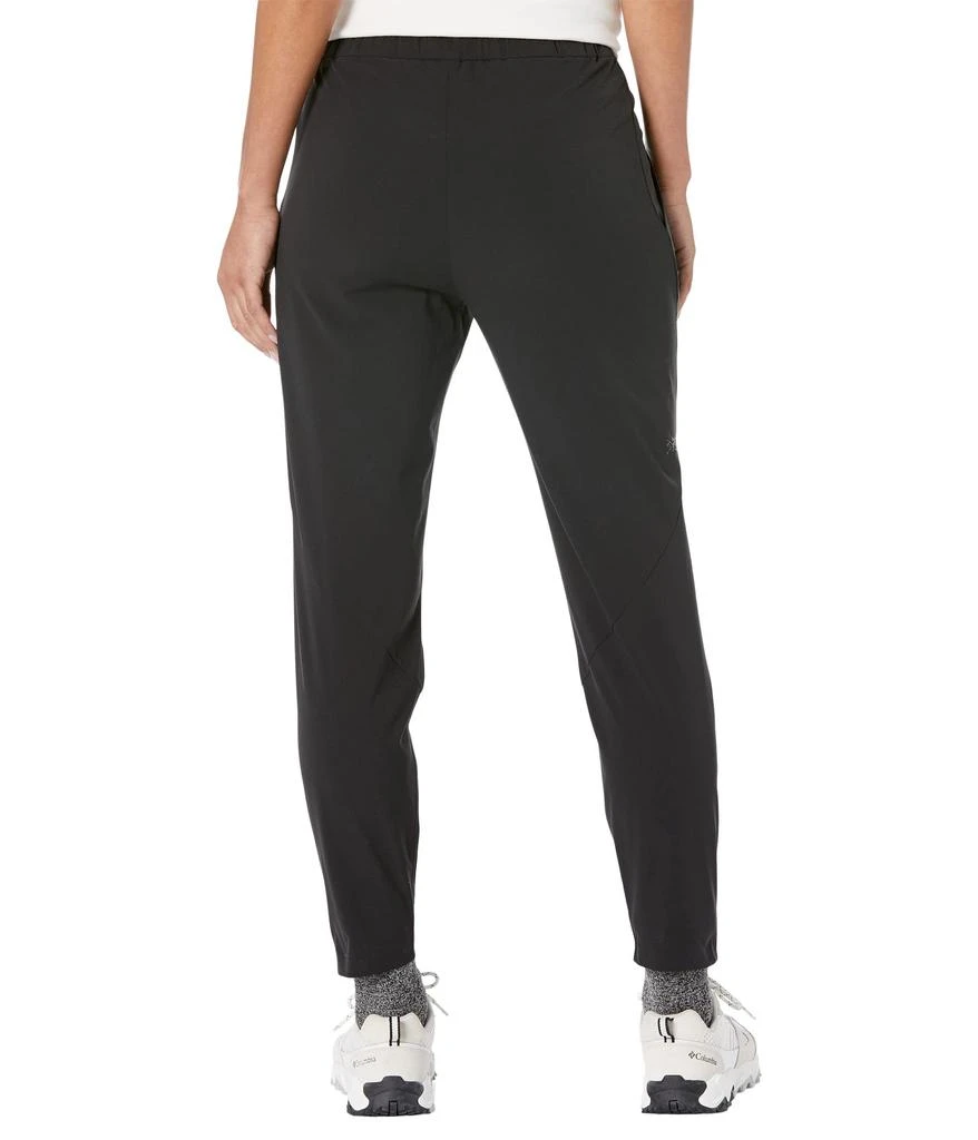 商品Arc'teryx|Contenta Pants,价格¥681,第2张图片详细描述