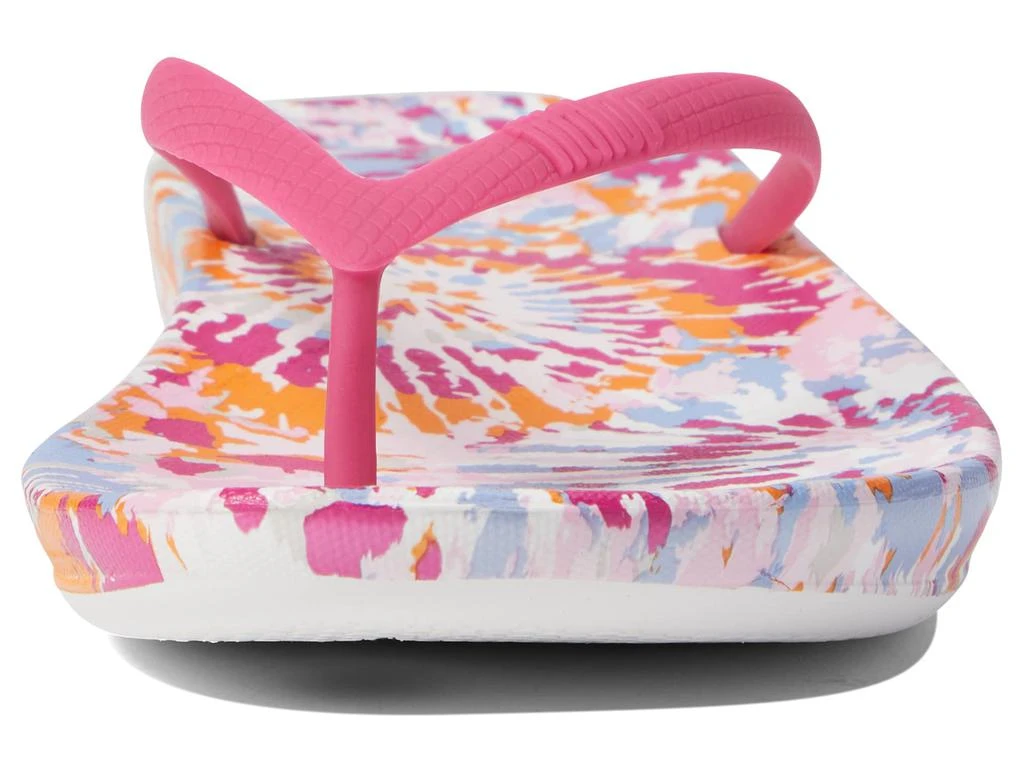 商品FitFlop|Iqushion Art-Dye Flip-Flops,价格¥281,第2张图片详细描述