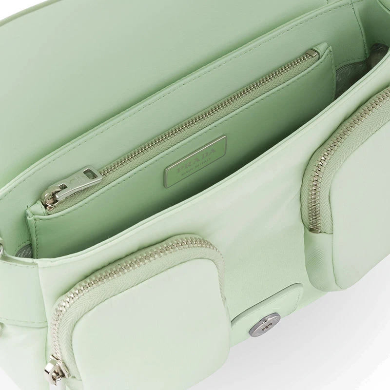 商�品Prada|【预售3-7天】PRADA/普拉达 2021秋冬 水绿色再生尼龙拼接皮革斜挎单肩包1BD295_789_F0934_V_BFO,价格¥15298,第6张图片详细描述