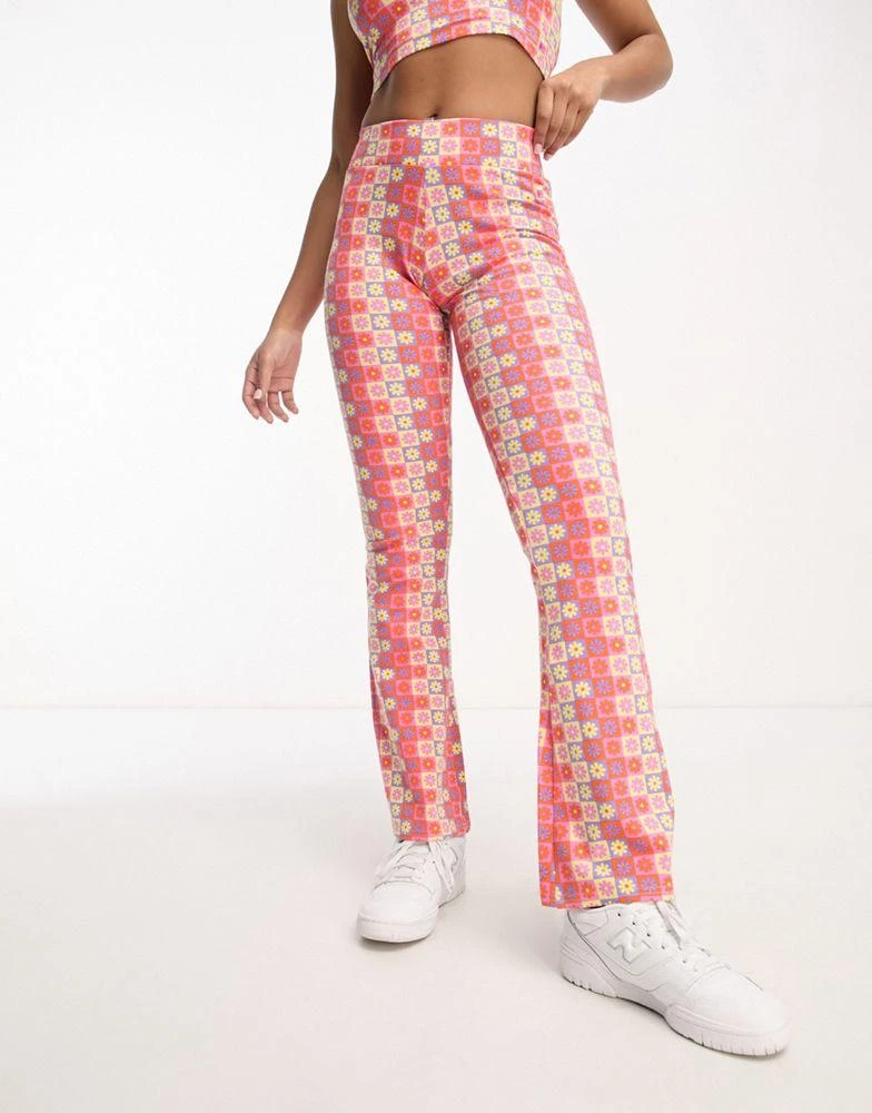 商品Fila|Fila flared trousers in flower check pattern,价格¥143,第1张图片