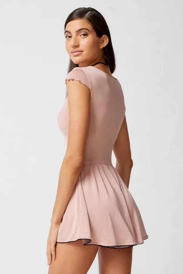 商品Urban Outfitters|UO Olivia Romper,价格¥266,第4张图片详细描述