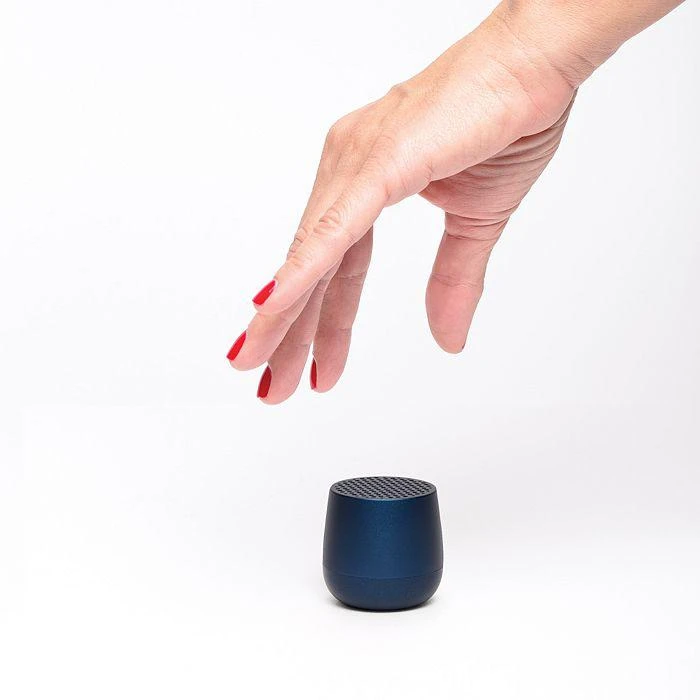 商品Lexon|Wirelessly Rechargeable 3W Bluetooth® Speaker,价格¥228,第2张图片详细描述