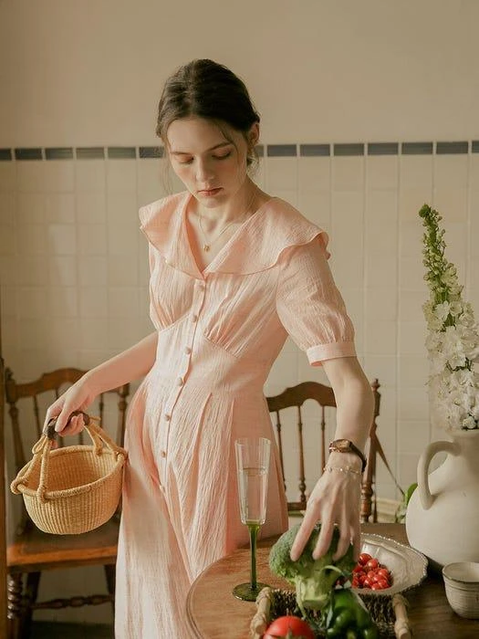 商品LENINA|Mari Shawl Collar Floral Dress_Pink,价格¥861,第2张图片详细描述