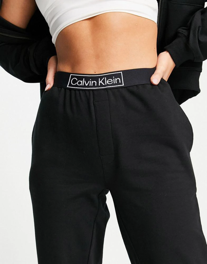 商品Calvin Klein|Calvin Klein Reimagined Heritage jogger in black,价格¥564,第2张图片详细描述