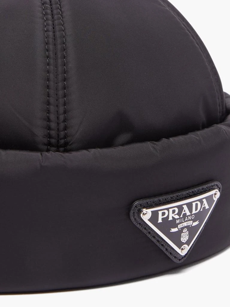 Triangle logo-plaque nylon beanie 商品