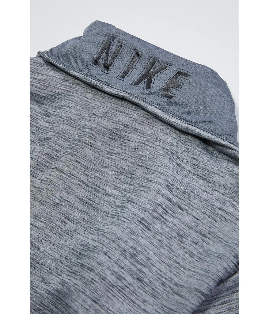 商品NIKE|Therma 1/2 Zip Graphic RP Top (Little Kids/Big Kids),价格¥243,第2张图片详细描述
