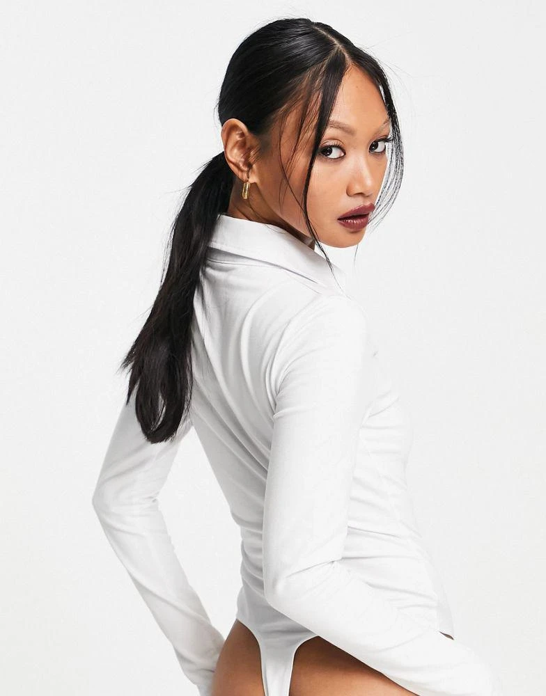 商品ASOS|ASOS DESIGN shirt collar bodysuit with ruching in white,价格¥162,第4张图片详细描述