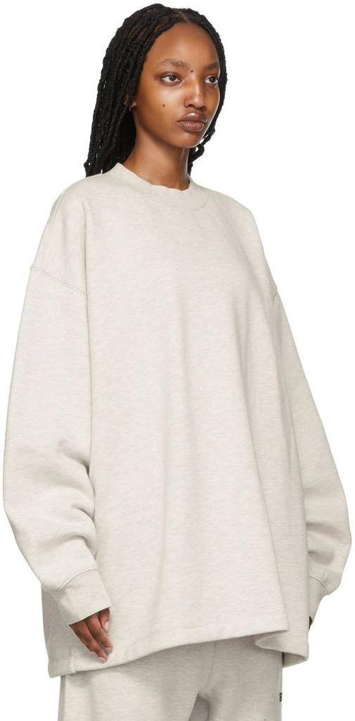 商品Essentials|Off-White Relaxed Sweatshirt,价格¥205,第2张图片详细描述