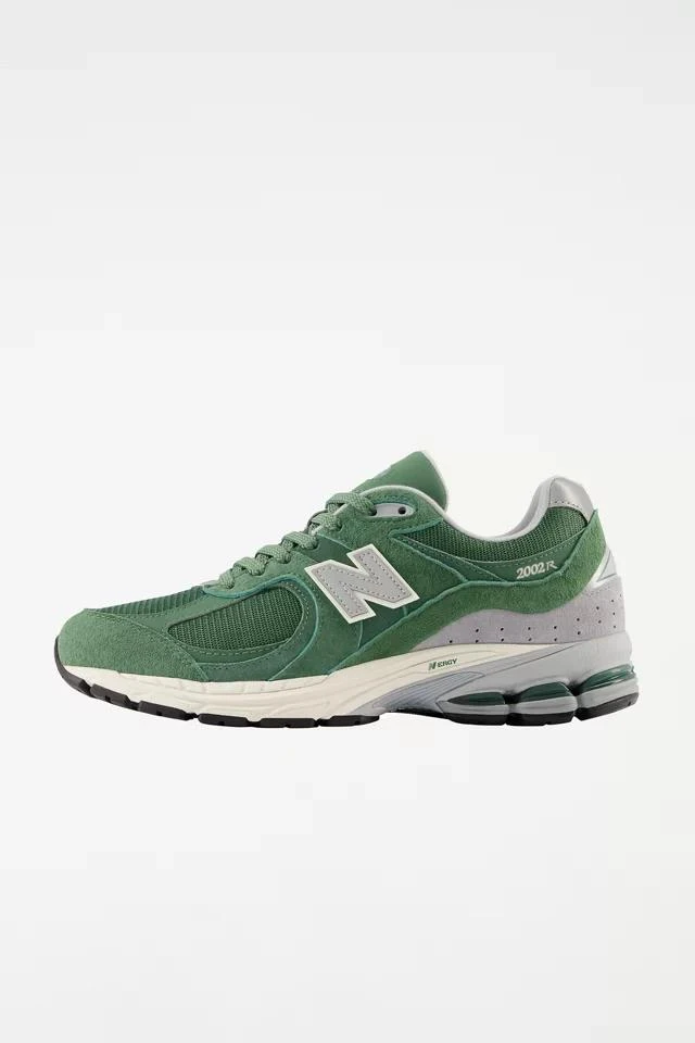 商品Urban Outfitters|New Balance 2002R Sneaker,价格¥1050,第2张图片详细描述