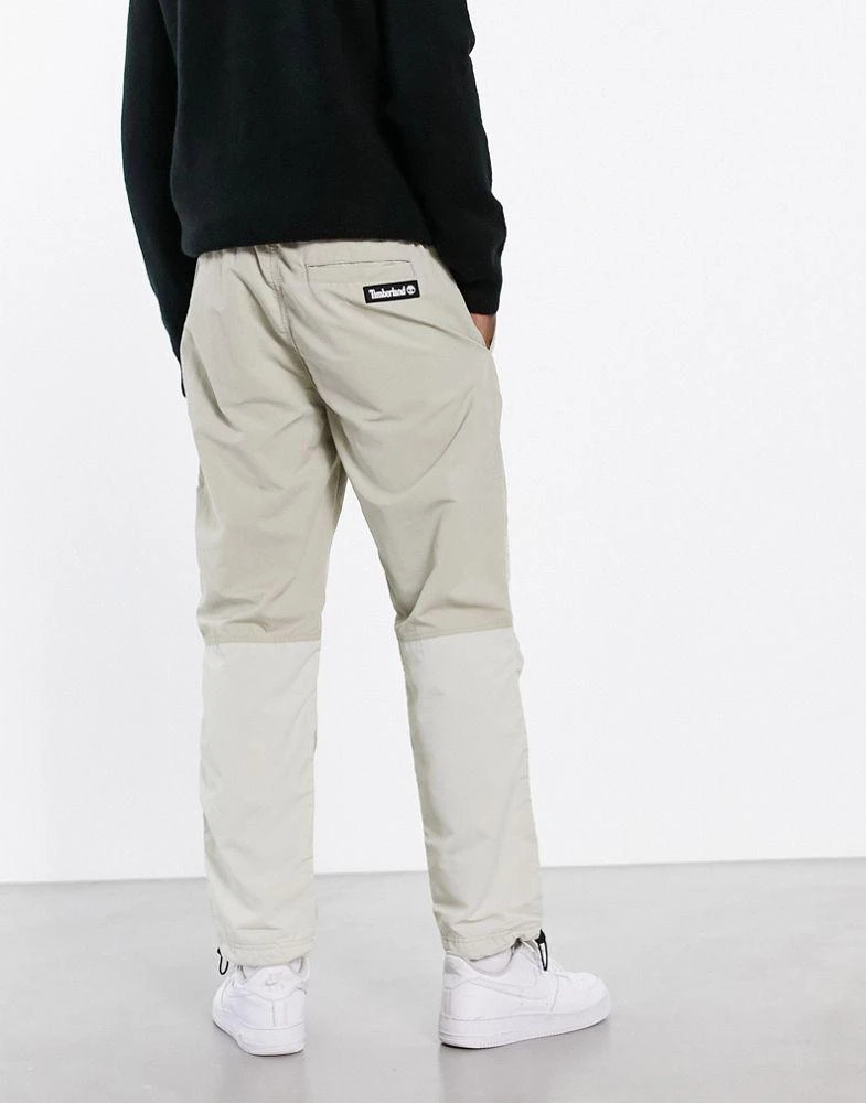 商品Timberland|Timberland DWR Trail joggers in light grey,价格¥496,第2张图片详细描述