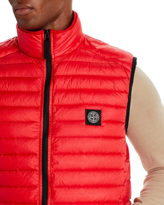 商品Stone Island|Lightweight Packable Regular Fit Puffer Vest,价格¥2962,第3张图片详细描述