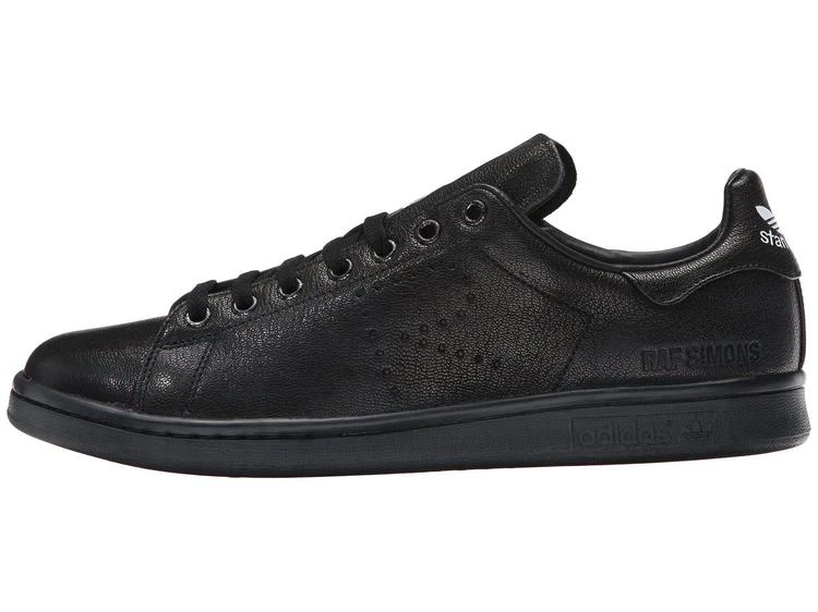商品Adidas|酷炫全黑Stan Smith板鞋,价格¥1440,第4张图片详细描述