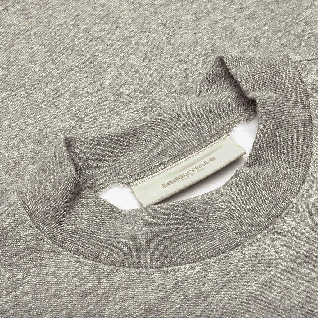 商品Essentials|Core Relaxed Crewneck - Dark Oatmeal,价格¥609,第3张图片详细描述