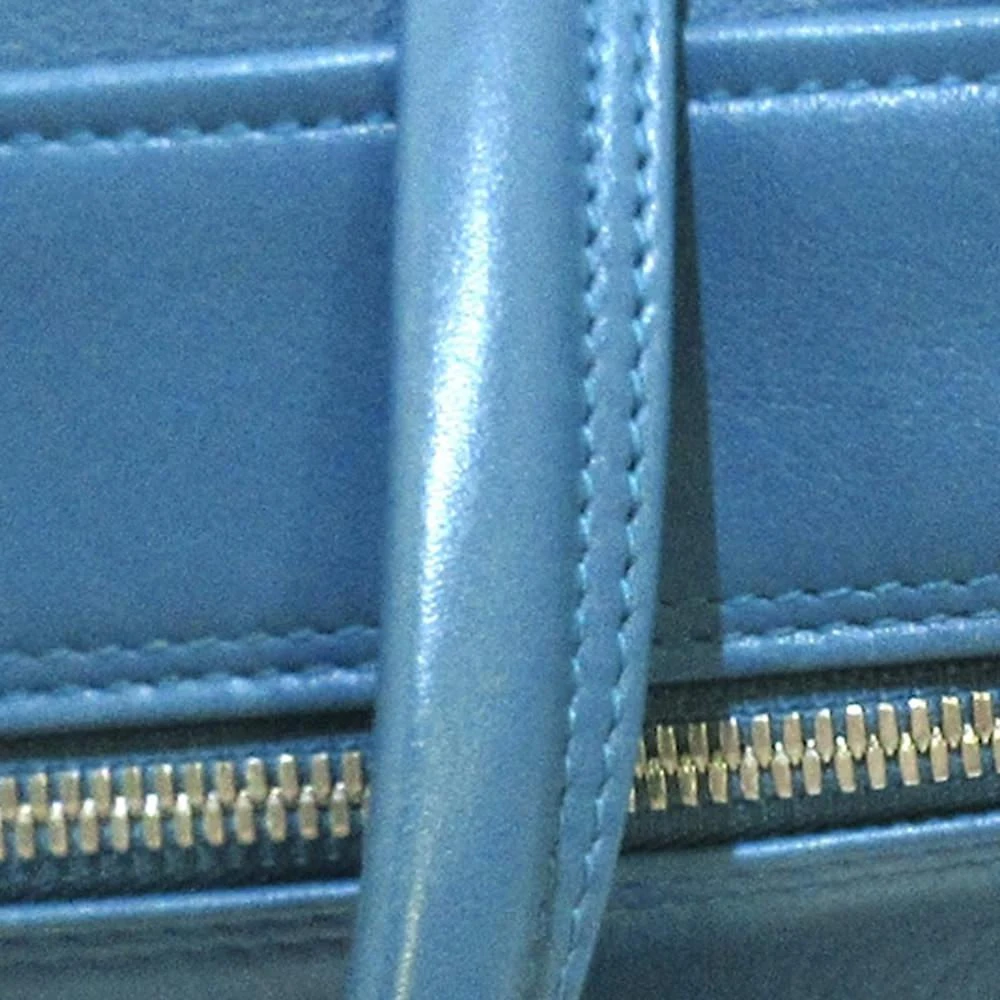 Balenciaga Blue/White S Triangle Leather Duffle Bag 商品