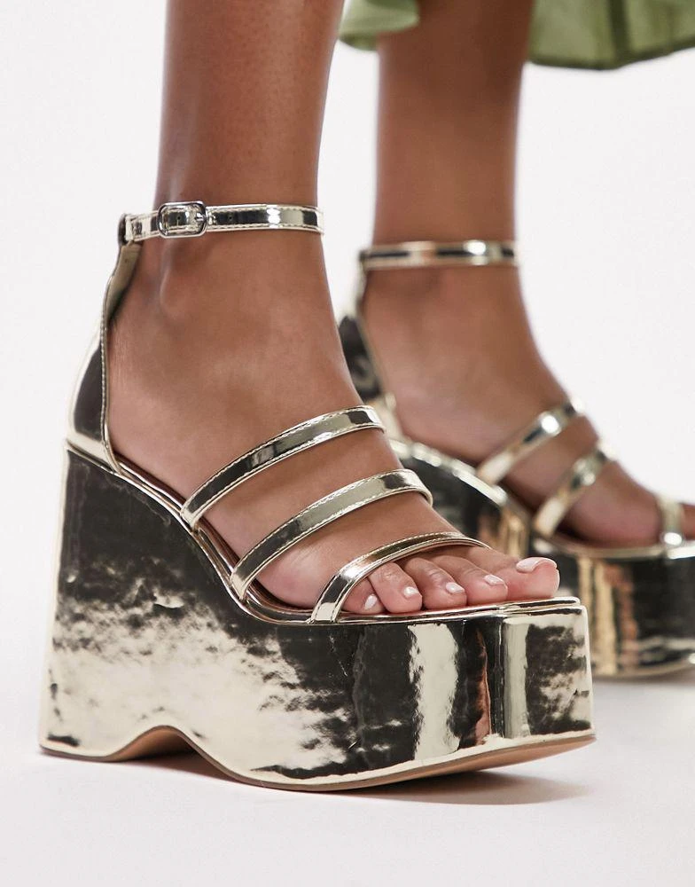 商品Topshop|Topshop Shaunagh high platform wedge in gold,价格¥343,第3张图片详细描述