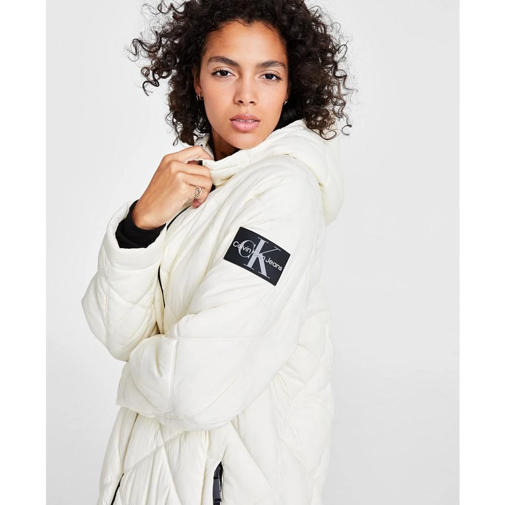 商品Calvin Klein|Women's Cire Drama Hooded Longline Puffer Jacket,价格¥1109,第3张图片详细描述