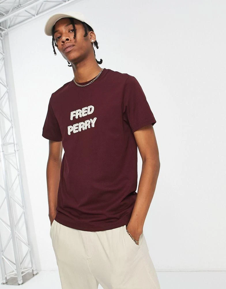 商品Fred Perry|Fred Perry logo graphic t-shirt in red,价格¥271,第1张图片