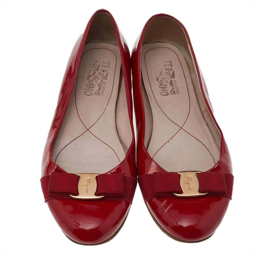 商品[二手商品] Salvatore Ferragamo|Salvatore Ferragamo Red Patent Leather Vara Bow Ballet Flats Size 40,价格¥952,第3张图片详细描述
