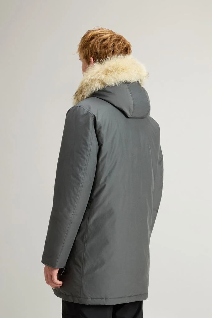 商品Woolrich|Arctic Parka in Ramar Cloth with Detachable Fur Trim - Men - Gray,价格¥5715,第3张图片详细描述