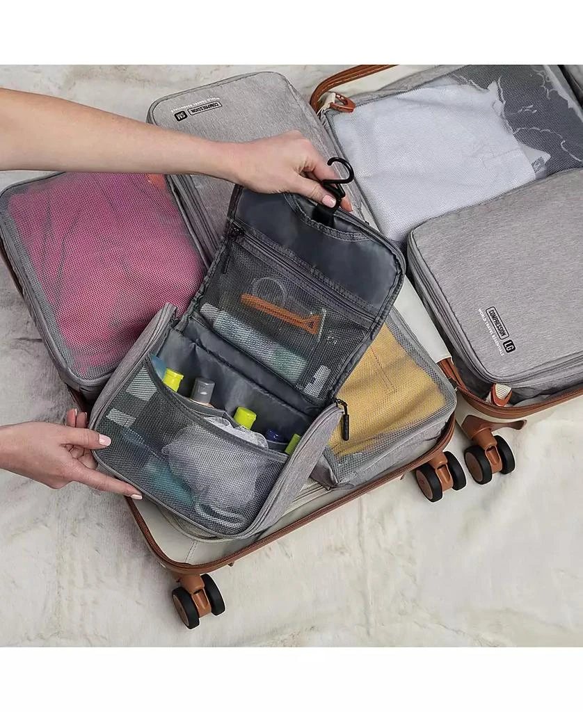World Travel Essentials Hanging Toiletry Case 商品
