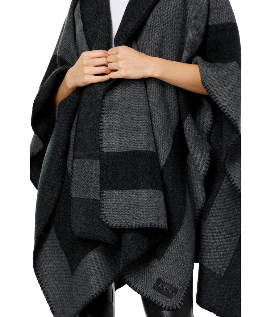 Striped Hooded Ruana with Blankets商品第3张图片规格展示