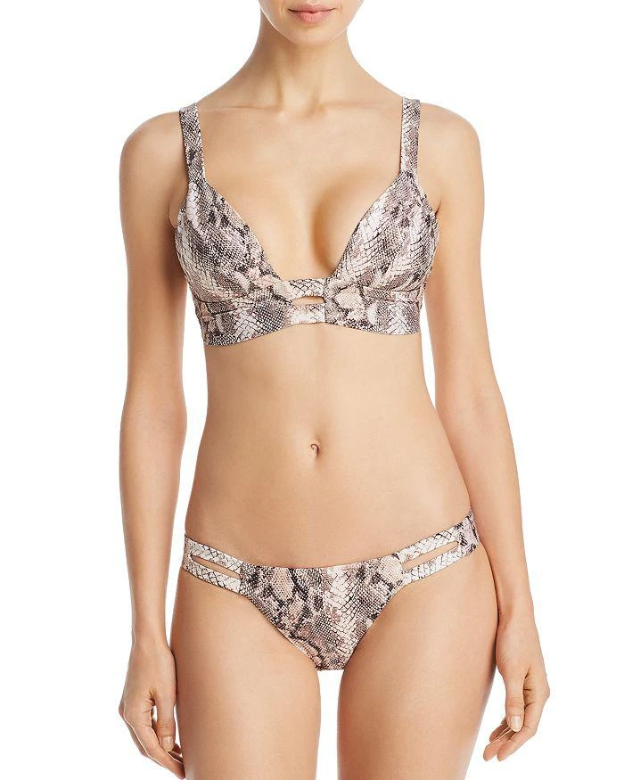 商品Vitamin A|Neutra Hipster Bikini Bottom,价格¥289,第3张图片详细描述