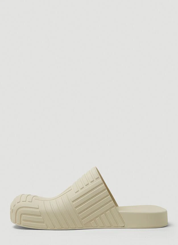 商品Bottega Veneta|Intreccio Clogs in White,价格¥4361,第3张图片详细描述