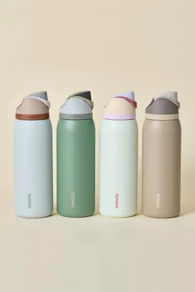 商品Owala|Owala FreeSip 40 oz Water Bottle,价格¥306,第4张图片详细描述