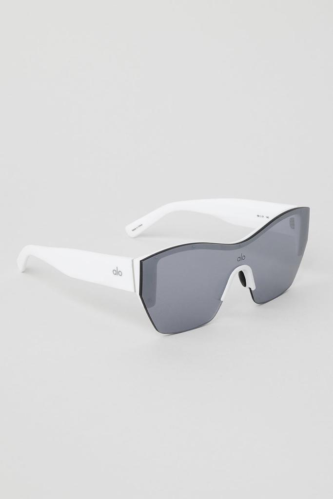 Alo Stunner Sunglasses - Gunmetal/White - Accessories - Free  display picture 3
