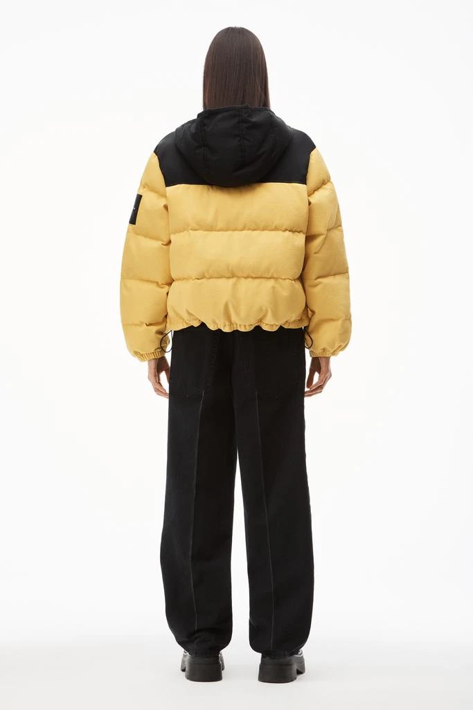 COLORBLOCK PUFFER COAT IN DENIM 商品