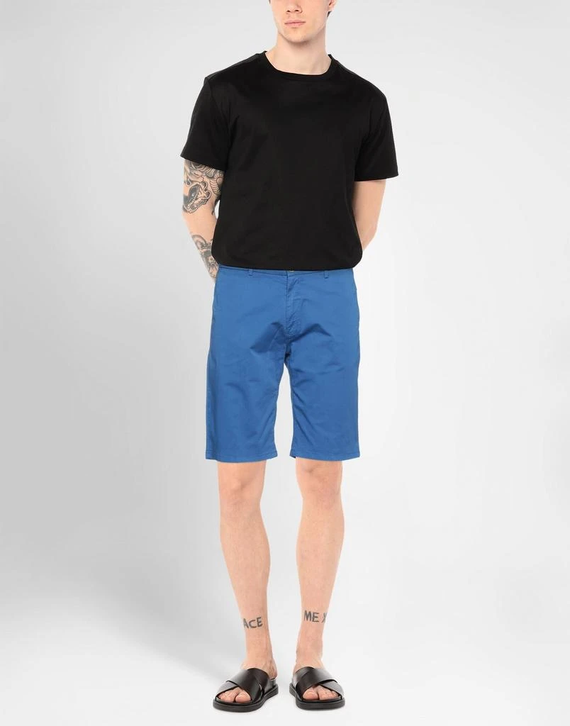 商品MANUEL RITZ|Shorts & Bermuda,价格¥436,第2张图片详细描述