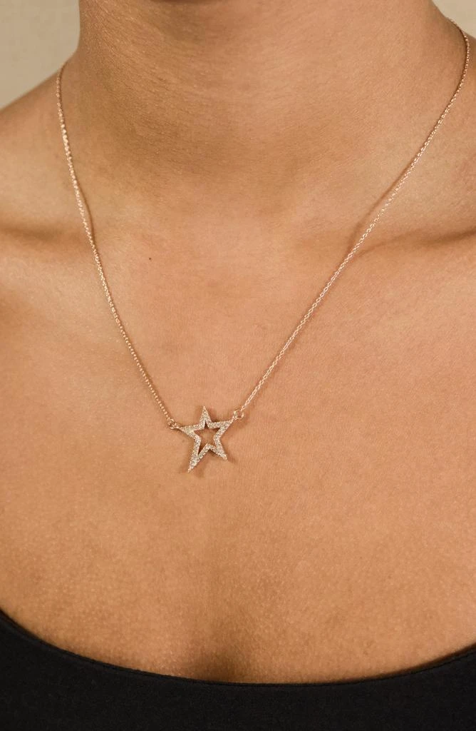 商品Sterling Forever|Cubic Zirconia Star Necklace,价格¥485,第2张图片详细描述