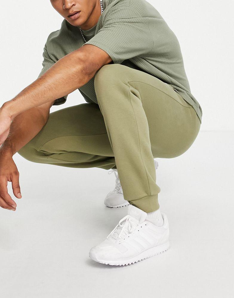 adidas Originals essentials joggers in khaki商品第4张图片规格展示