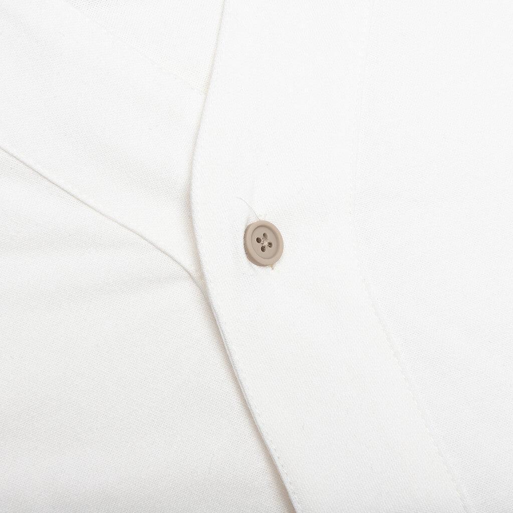 商品Essentials|Fear of God Essentials Women's Boy Scout Shirt - White,价格¥524,第5张图片详细描述