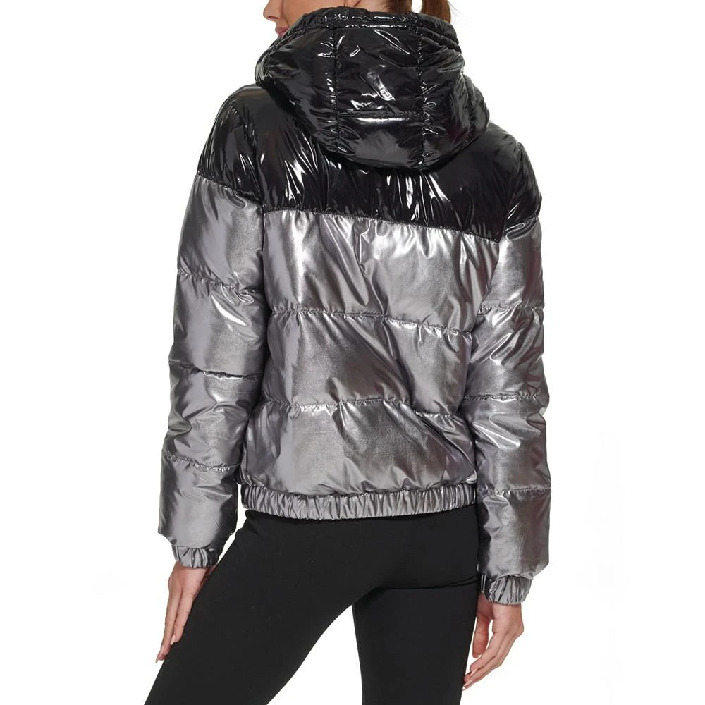 商品DKNY|Women's Metallic Colorblocked Hooded Puffer Jacket,价格¥534,第2张图片详细描述