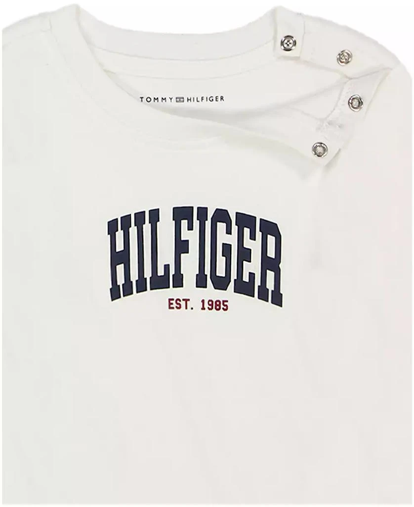 商品Tommy Hilfiger|Boys Toddler 2T-4T Crewneck T-Shirt, Jacket and Pants, 3-Piece Set,价格¥284,第3张图片详细描述