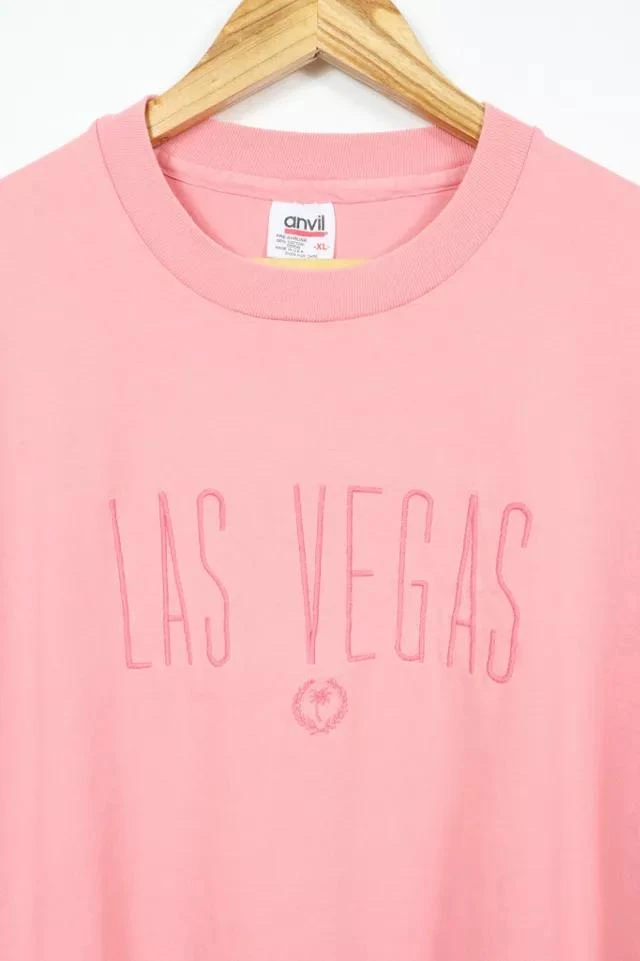 商品Urban Outfitters|Vintage Embroidered Las Vegas Tee,价格¥483,第2张图片详细描述