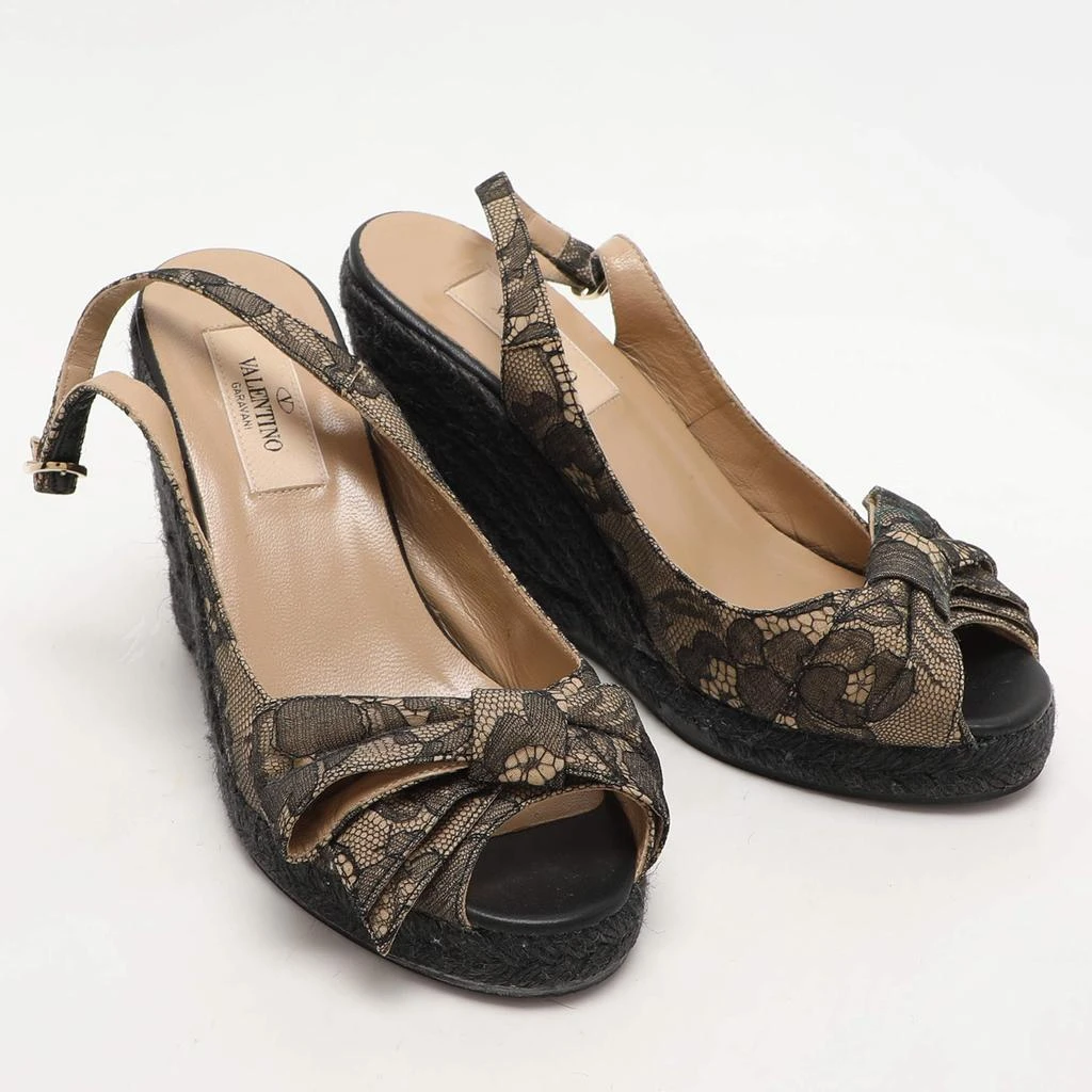 商品[二手商品] Valentino|Valentino Black/Beige Lace Bow Slingback Wedge Espadrille Sandals Size 36.5,价格¥1547,第4张图片详细描述