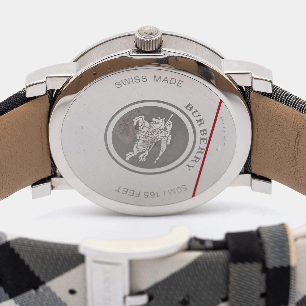 Burberry Silver Stainless Steel Heritage Nova Check BU1378 Women's Wristwatch 38 mm商品第4张图片规格展示