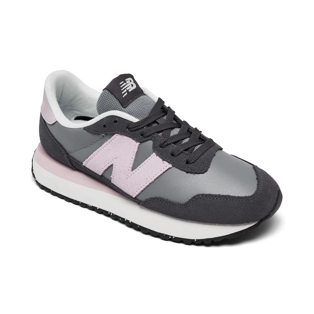 商品New Balance|Women's 237 Casual Sneakers from Finish Line,价格¥374,第1张图片