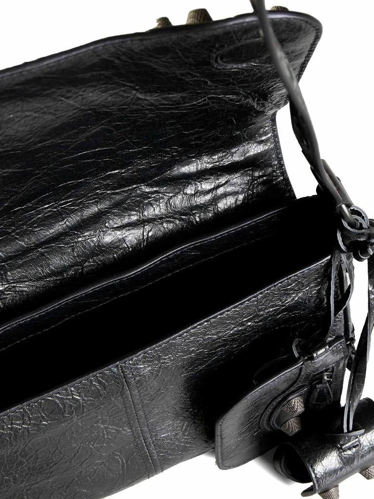 商品Balenciaga|Balenciaga Le Cagole XS Flap Shoulder Bag,价格¥12006,第5张图片详细描述