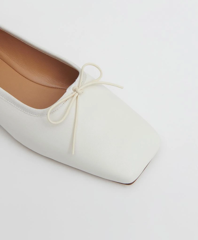 商品Mansur Gavriel|Square Toe Ballerina - Bianca,价格¥1783,第2张图片详细描述