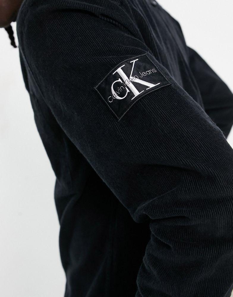 Calvin Klein Jeans monologo badge corduroy shirt in black商品第4张图片规格展示