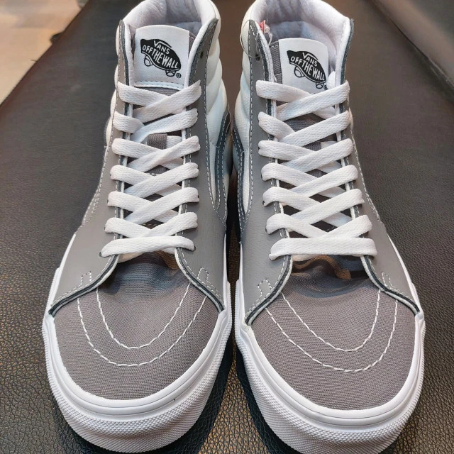 【韩国直邮|包邮包税】万斯 Sk8-Hi #Classic Sport #男女通用鞋 # frost gray/true white (VN0A5JMJA51) 商品