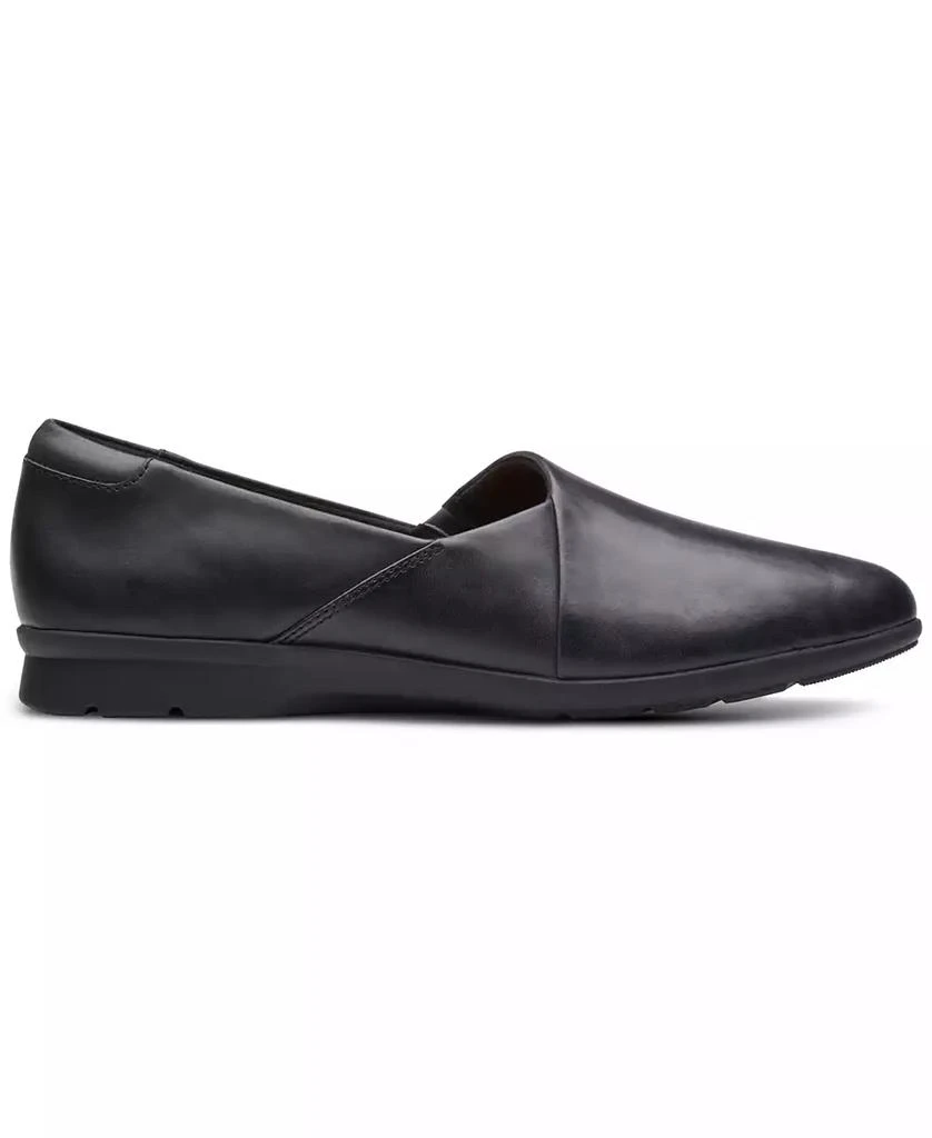 商品Clarks|Women's Jenette Grace Slip-On Flats,价格¥404,第2张图片详细描述