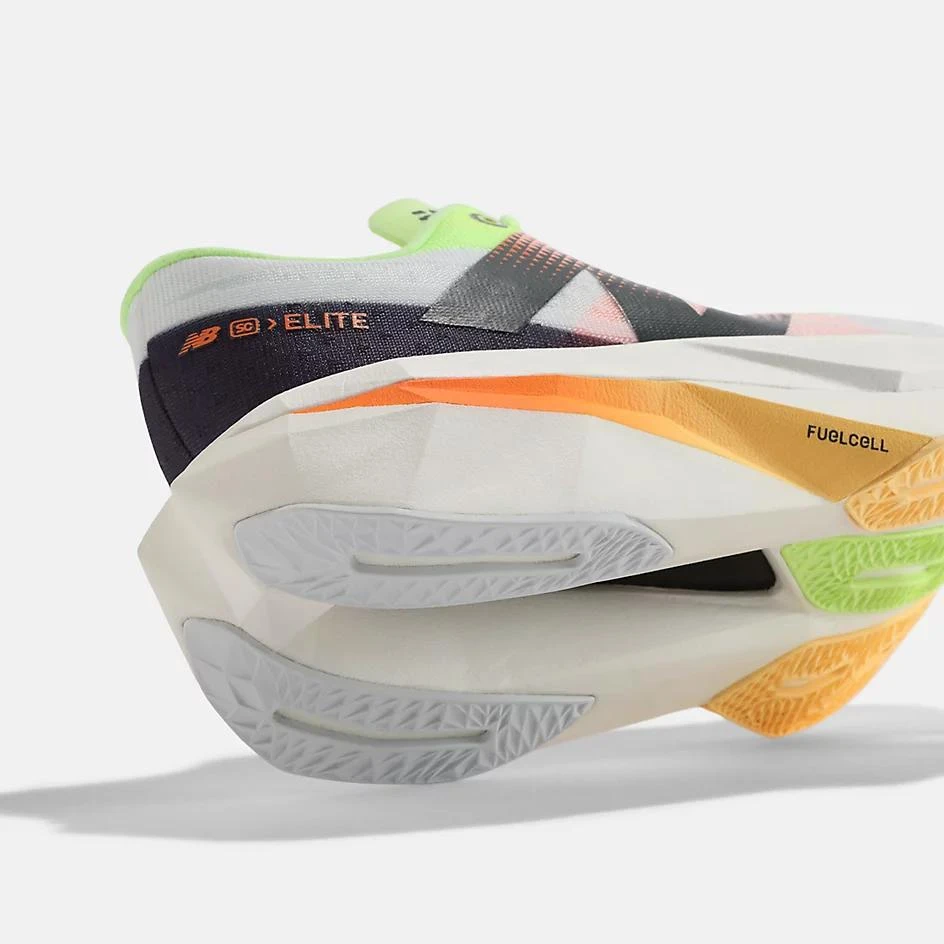 商品New Balance|FuelCell SuperComp Elite v4,价格¥1614,第2张图片详细描述