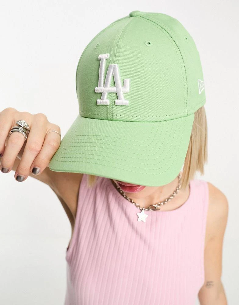 商品New Era|New Era 9Forty LA cap in green,价格¥103,第3张图片详细描述